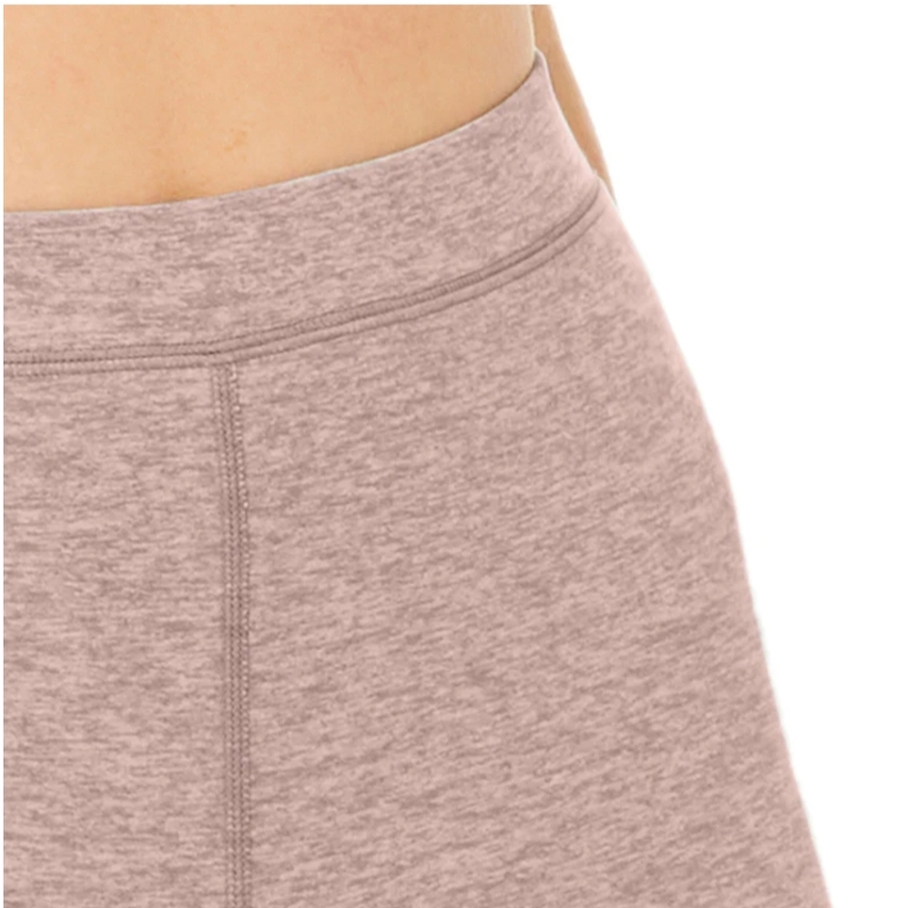 7" High Waist Alosoft Flow Biler Short - Picture 4 of 11